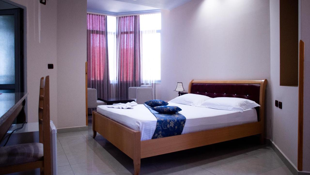 Alvero Hotel Përmet Extérieur photo